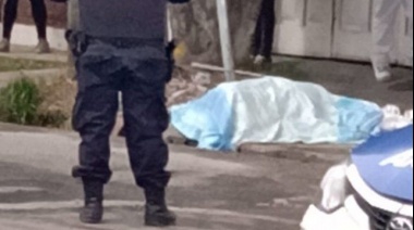 Un policía jubilado perseguía a dos ladrones a los tiros y mató por error a un trabajador