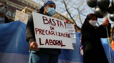 Personal de salud de todo el país protestan por las malas condiciones laborales