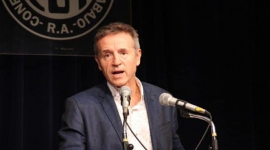 En su almuerzo con la CGT, Alberto Fernández rechazó la intervención de gremios