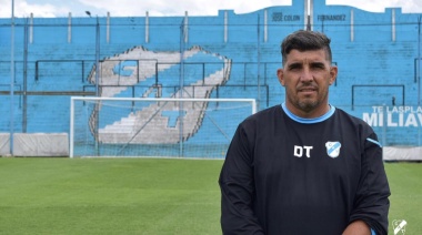 Fernando Ruiz comenzó su etapa como entrenador de Temperley
