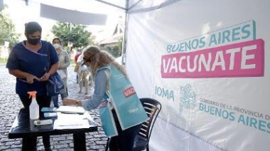 Comenzó la vacunación para los docentes en Almirante Brown 