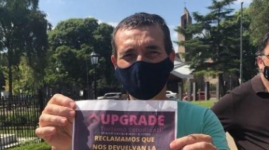 Con el apoyo del Municipio, familias de estudiantes denunciaron a la empresa Upgrade por no devolver el costo de un viaje de egresados suspendido