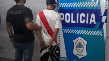 Sorprendieron a dos carreros robando cables de un gabinete telefónico