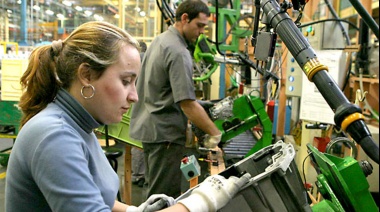 Reducción de la jornada laboral, la carta oculta del Gobierno para motorizar el mercado del trabajo