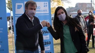 Cascallares y Español visitaron el Mercado Federal Ambulante de Calzada