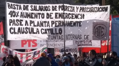 Siguen las protestas de sectores de estatales contra la paritaria firmada por ATE y UPCN
