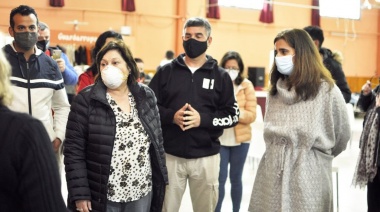 Ocaña visitó San Vicente para respaldar a los precandidatos de Juntos