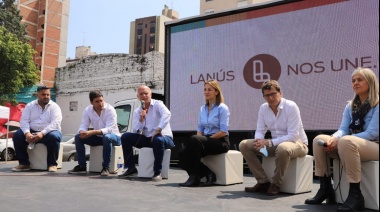Grindetti recibió a Acuña en la Feria de Empleo y brindaron una charla ante jóvenes