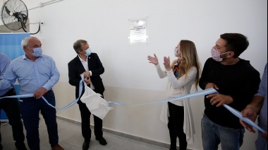 Cascallares y Vila inauguraron una escuela primaria en Glew
