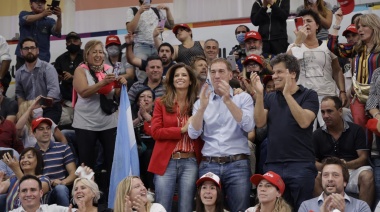 Juntos gana en la provincia de Buenos Aires pero el FdT acortó la diferencia