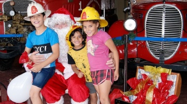 Los bomberos expondrán a Papa Noel en el Cuartel de Saavedra