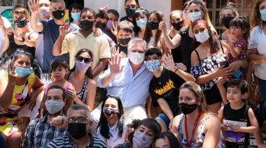 El Presidente visitó la asociación “No seas pavote” de Temperley