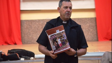 Dolor por la muerte del padre Roberto Scali de la Parroquia Santa Ana de Glew