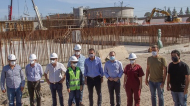 Katopodis y Sabbatella recorrieron las obras del Parque Industrial Curtidor en Lanús