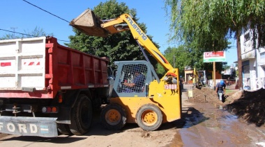 Avanza la obra de extensión de la red cloacal en Monte Grande