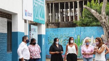 Lesci recorrió obras en la Escuela Primaria N° 94 de Santa Catalina