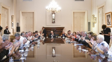 Acordaron aumento del 45% en el salario mínimo y llegará a $47.850 en diciembre