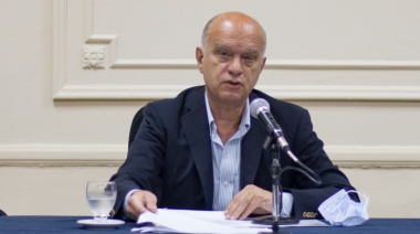 “Los intendentes estamos en condiciones de administrar con mayor sensibilidad y sentido común la asistencia social”