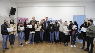 Se realizó una nueva entrega de créditos hipotecarios en Lomas
