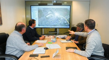 Gray analizó obras hídricas con funcionarios nacionales