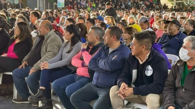 Anunciaron el pase a planta permanente de 800 municipales