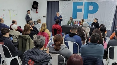Se llevó a cabo la charla “La niñez es ahora” en Lanús