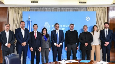 Massa y Lammens firmaron un acuerdo de precios por el PreViaje