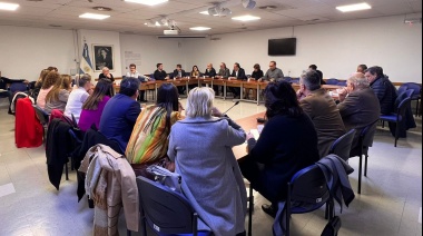 “No vamos a permitir el adoctrinamiento en las escuelas”, advierten desde el PRO