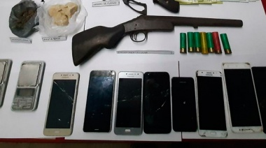Allanamiento en Avellaneda: secuestraron drogas y un arsenal