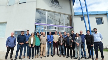 Insaurralde y Vilar firmaron convenios con municipios de la Quinta Sección