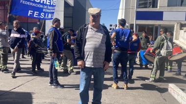 Jubilados municipales de Echeverría dijeron “presente” en la movilización del STMEE