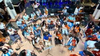 La Orquesta Escuela cerró el año interpretando “¡Muchachos, ahora nos volvimos a ilusionar!”