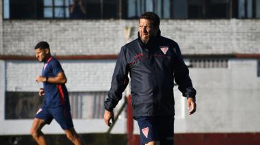 Guillermo Szeszurak: “Queremos darles una alegría a los hinchas”
