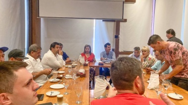 Urtubey y Camaño visitaron Lomas e instaron a volver a los ideales de "trabajo, producción y desarrollo"