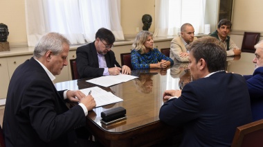 Pasaron a planta cientos de docentes de la UNDAV