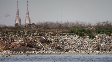 La Defensoría del Pueblo fue a la Justicia por el conflicto por el basural a cielo abierto en Luján