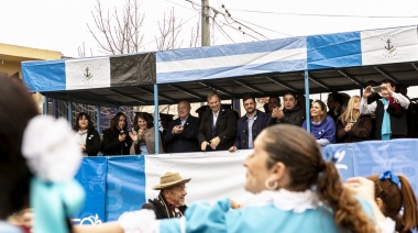 Con un emotivo desfile patrio, Almirante Brown celebró el Día de la Independencia