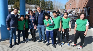 Cascallares y Fabiani acompañaron a deportistas brownianos en el Polideportivo Municipal