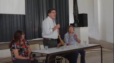 Sileoni recalcó que "si no hay paros es porque hay políticas para que no los haya"