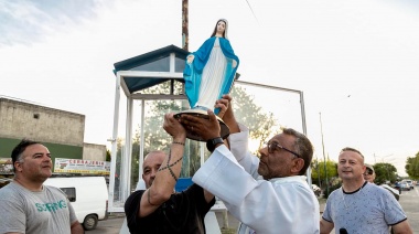 Luego de una mejora integral, entronizaron la imagen de la Virgen María en Don Orione