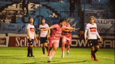 Messiniti quiere revancha: "Siempre le dejo la puerta abierta a Temperley"