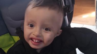 Un niño de Brown necesita más de un millón de pesos para comprar audífonos