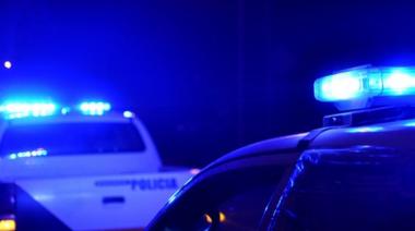 Joven de 23 años denuncia a un policía que instaló una cámara oculta en un baño para filmarla