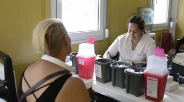 Avanzan los operativos gratuitos de vacunación y controles clínicos