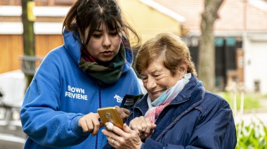 El Municipio capacita a los vecinos sobre el uso de las alarmas y la app “Brown Previene”