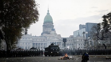 "La gente fue de manera pacífica y recibieron balas de goma y gas pimienta", denunció César Ríos