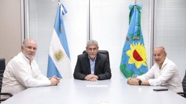 Cacho Álvarez reagrupa a las viudas de Scioli en Avellaneda