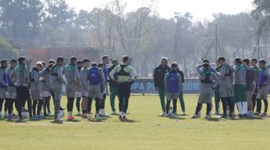 Sin referentes y sin refuerzos: ¿Como llega Banfield al reinicio del torneo?