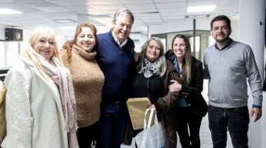 Reconocimiento a trabajadoras vecinales recién jubiladas