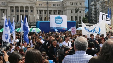 Gremios preparan otra “marcha masiva” contra el veto a la Ley de Financiamiento Universitario